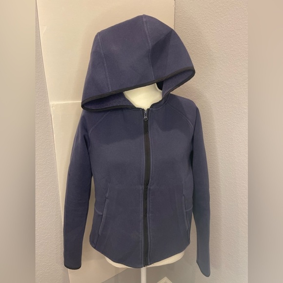 Lululemon City Bound Full Zip Jacket Size 8 Navy Blue w/Black trim - Picture 2 of 11